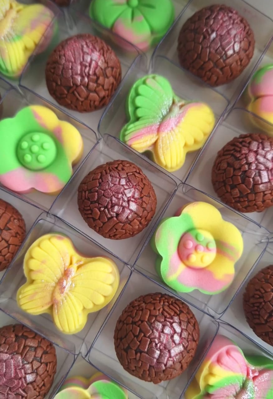 Brigadeiros gourmet Marcela Pacheco