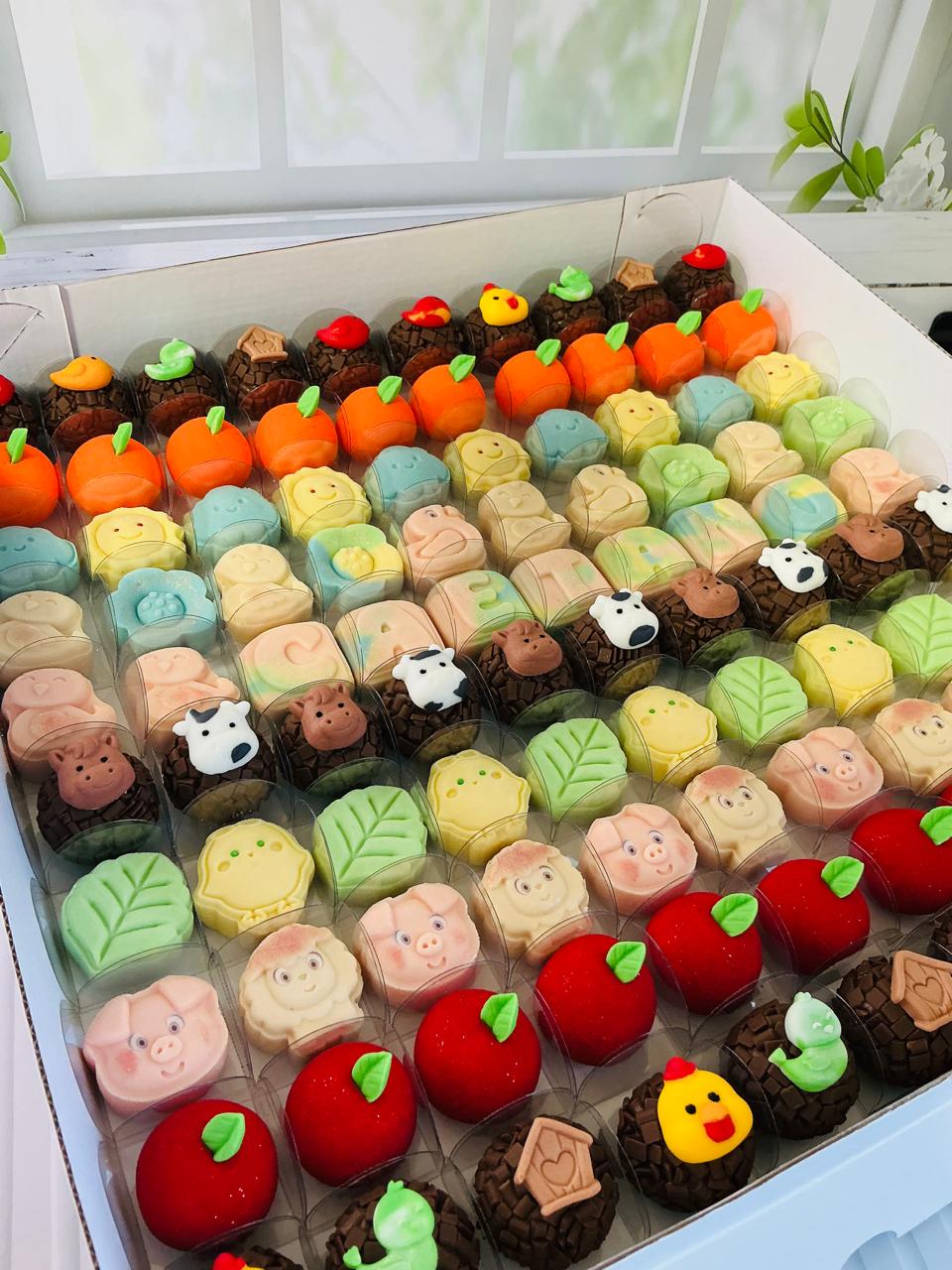 Brigadeiros gourmet Marcela Pacheco